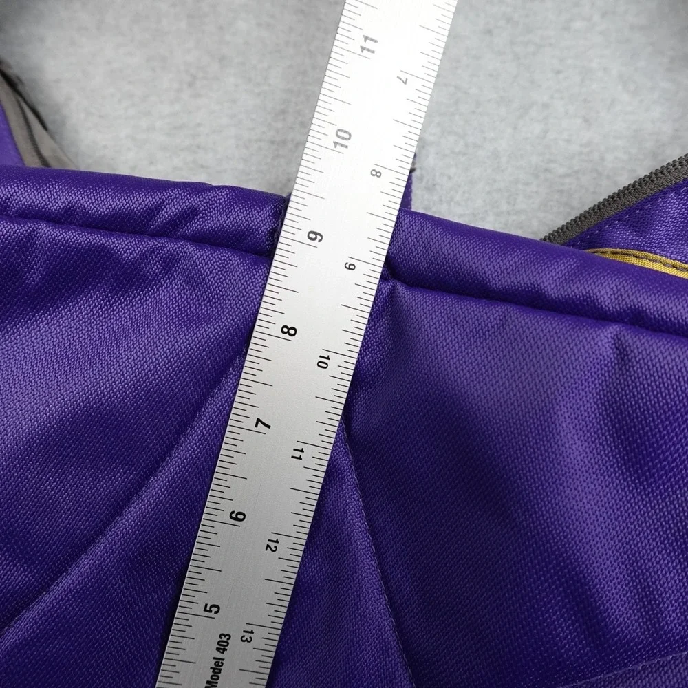 REI Duffle Bag Womens Sling Purple Nylon Gym Workout Class Pack Compartments